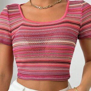 NWOT Round Neck Crop Top